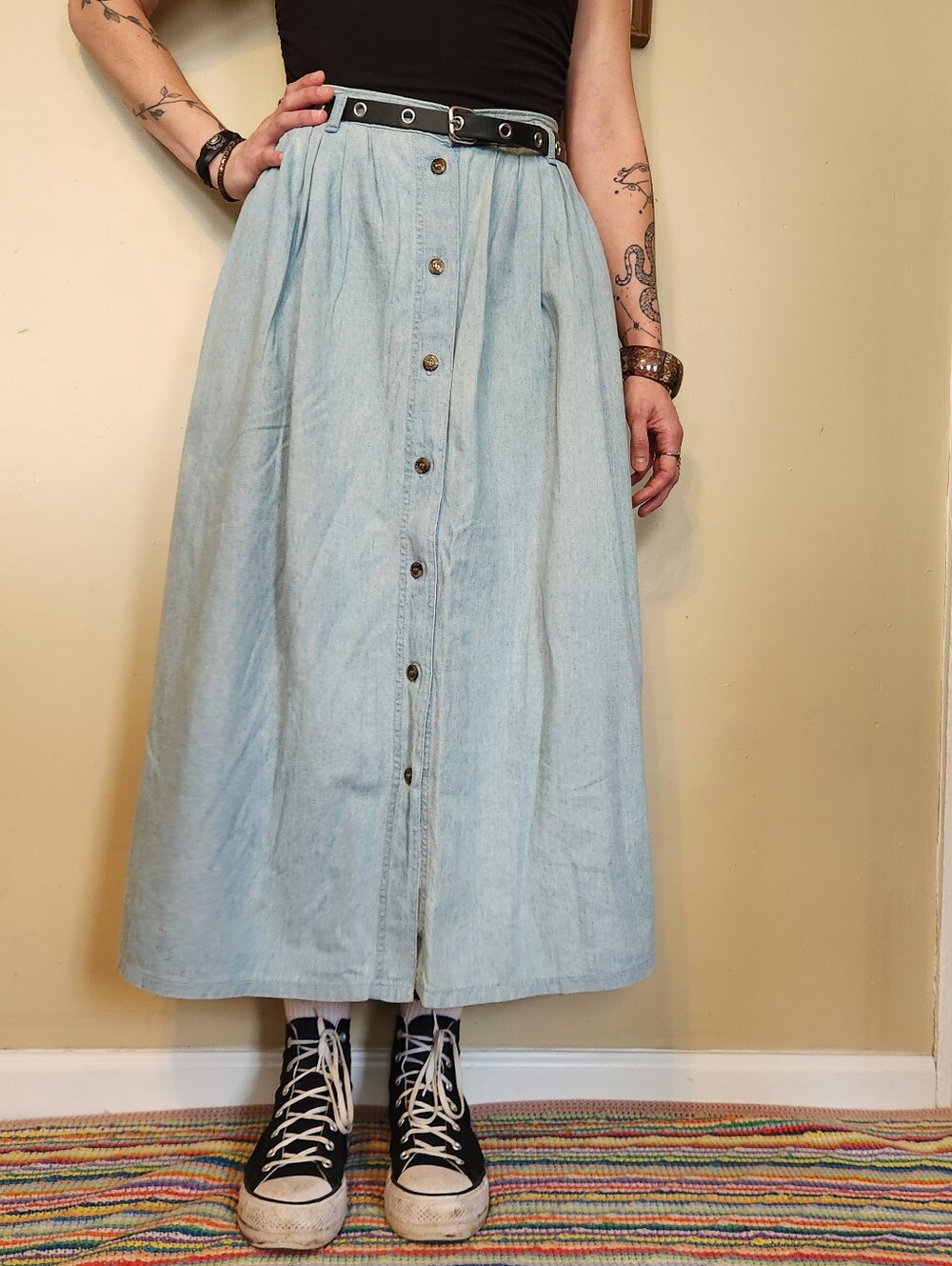 Vintage 1980s Levi’s Dockers 100% Cotton Chambray Midi Skirt - Picture 4 of 16